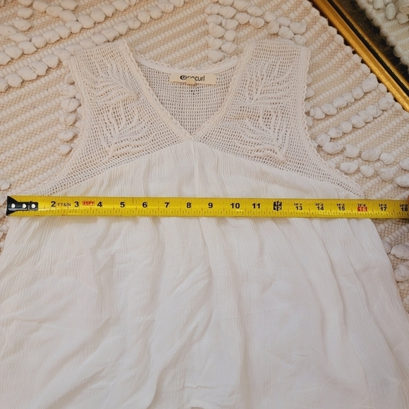 2/$20 Rip Curl Lace Top S - Picture 6 of 11